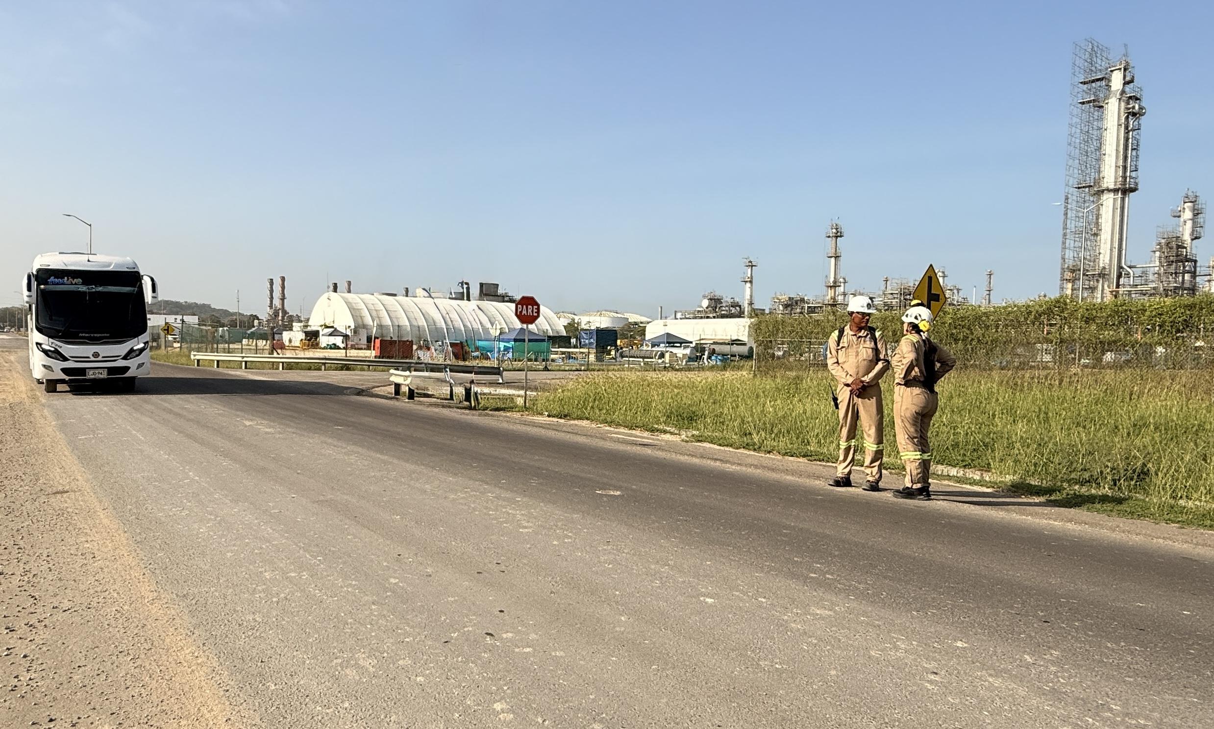 Ecopetrol lidera la innovación sostenible: Refinería de Cartagena pavimenta con plástico reciclado